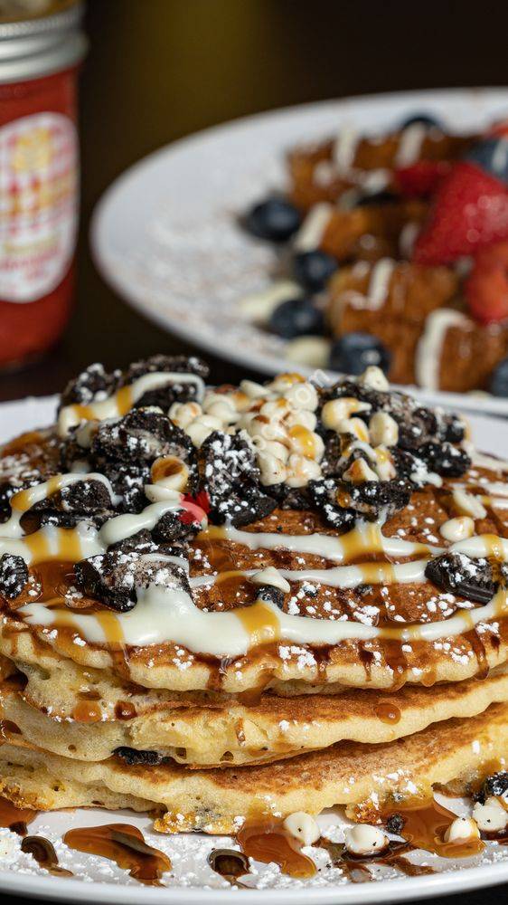 Stacked Pancake & Breakfast House - Port Colborne