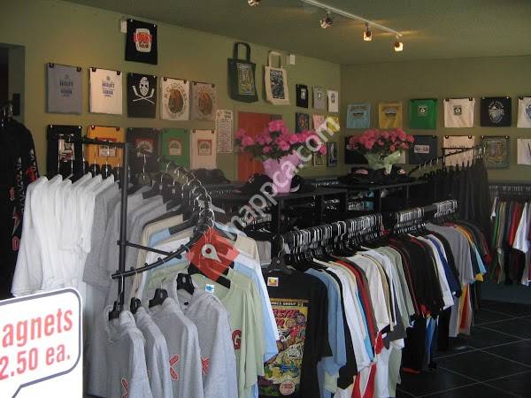 T-Shirts That Talk