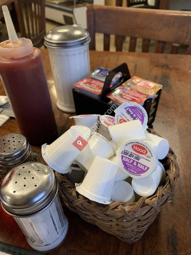 Teresa's Corner Cafe and Bakery