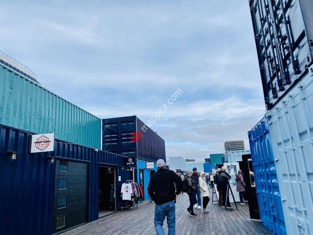 The Docks Container Lounge