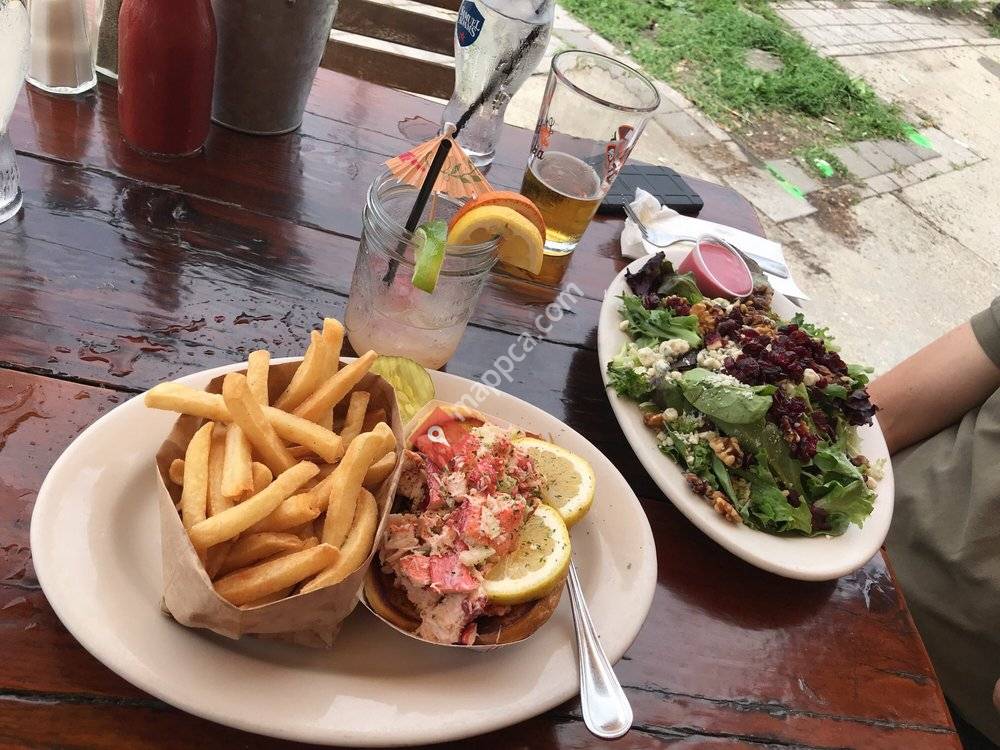 The Tavern At Croton Landing