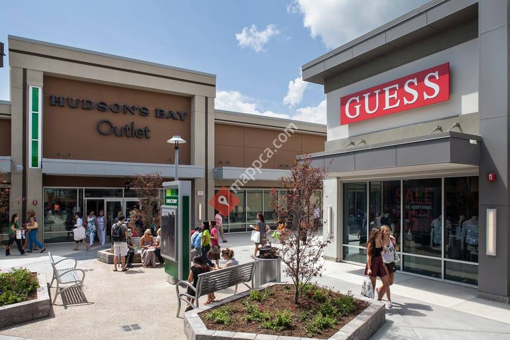 Toronto Premium Outlets