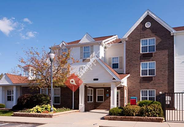 TownePlace Suites by Marriott Cleveland Airport