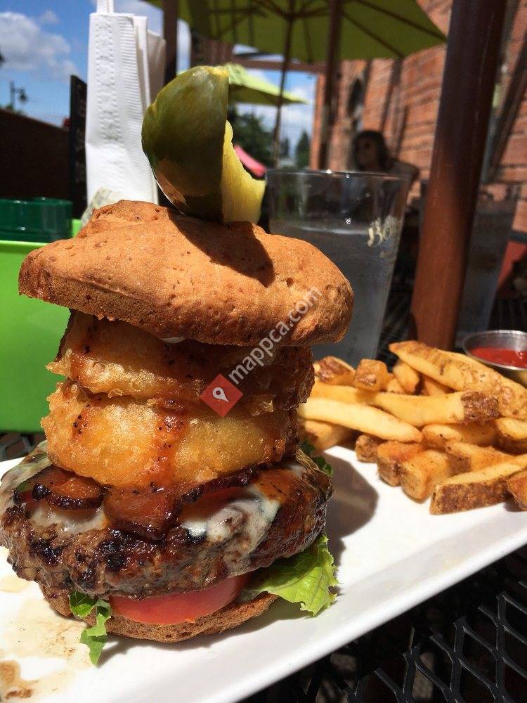 Trumpeter Public House