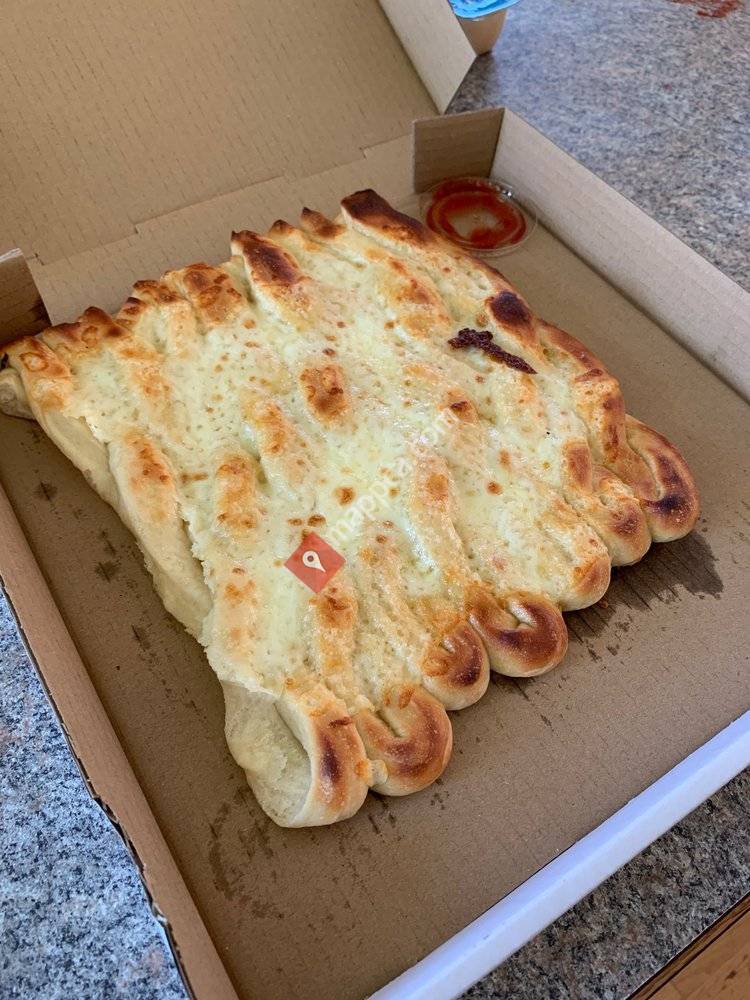 Uncle Benny's Pizza