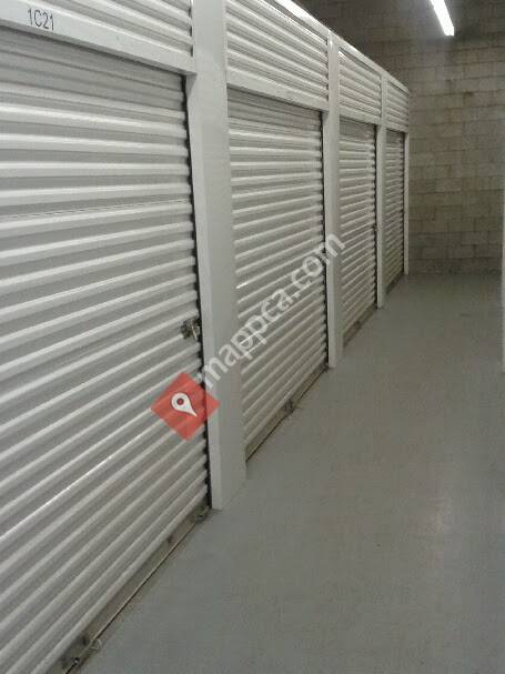 Walker's Van & Storage