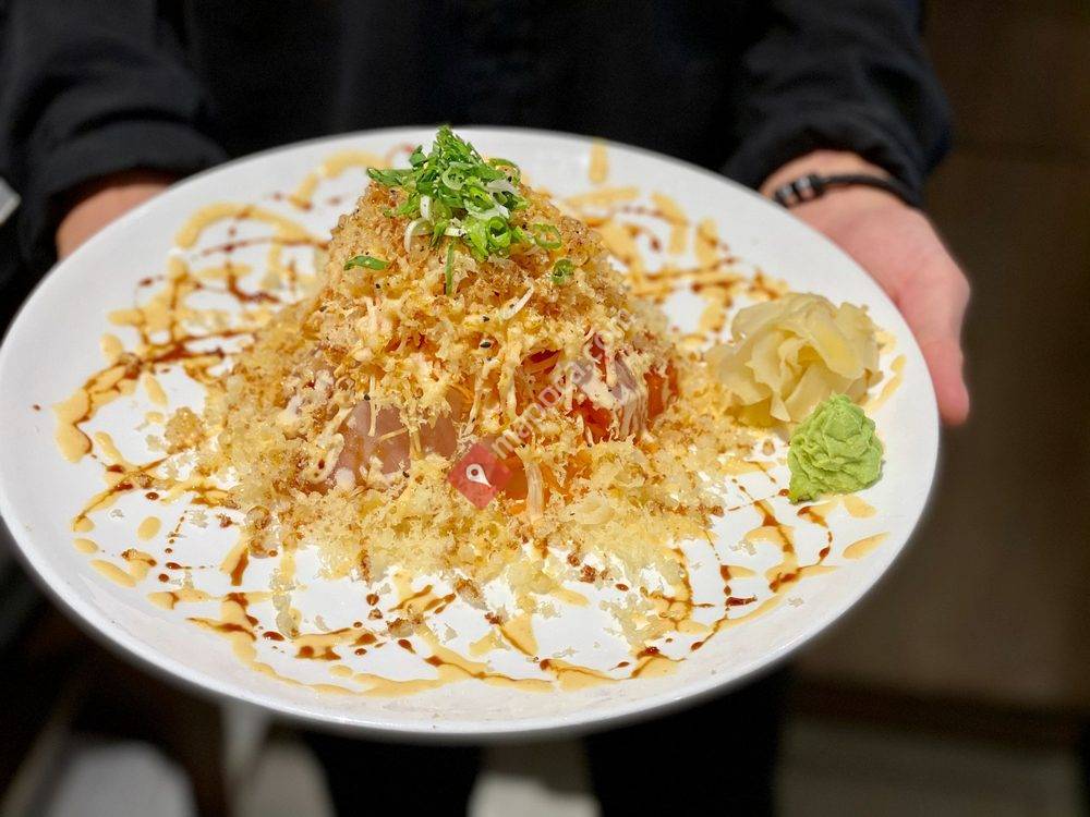 West Sakura Teriyaki Restaurant