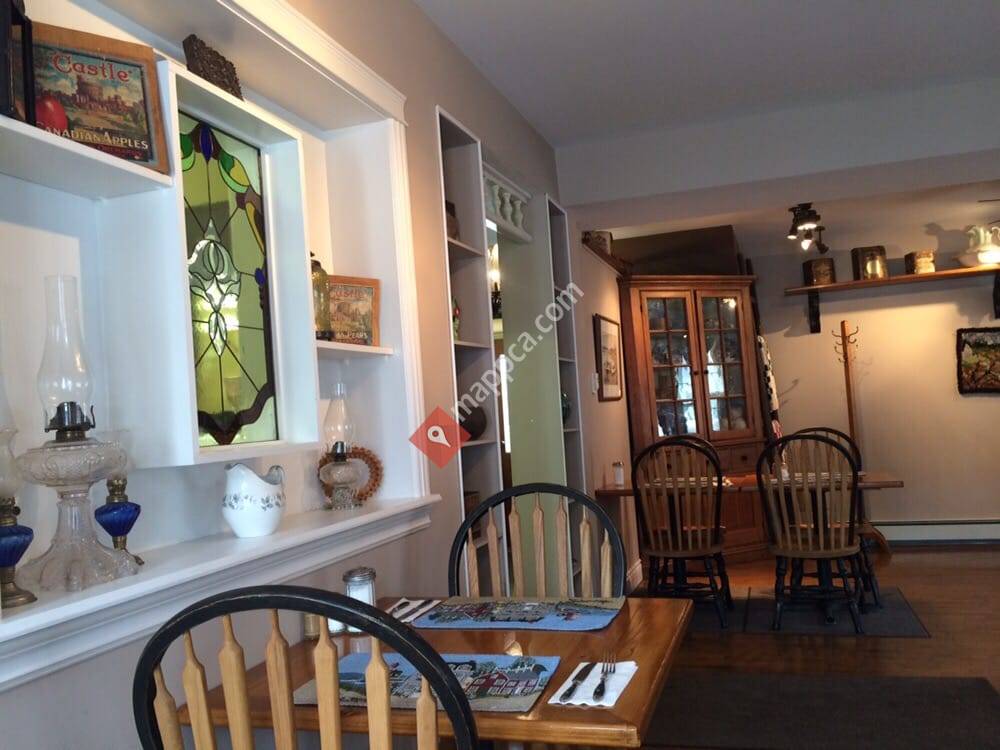 West Side Bistro