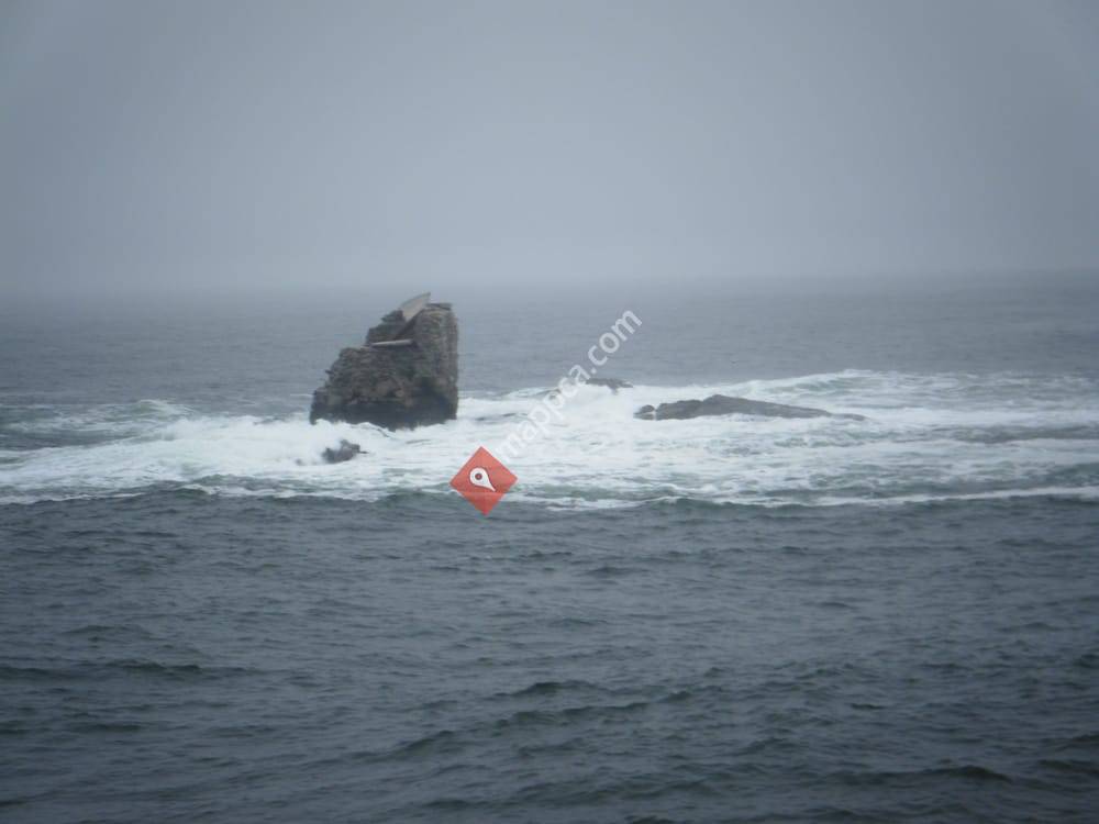Whale Rock Lighthouse