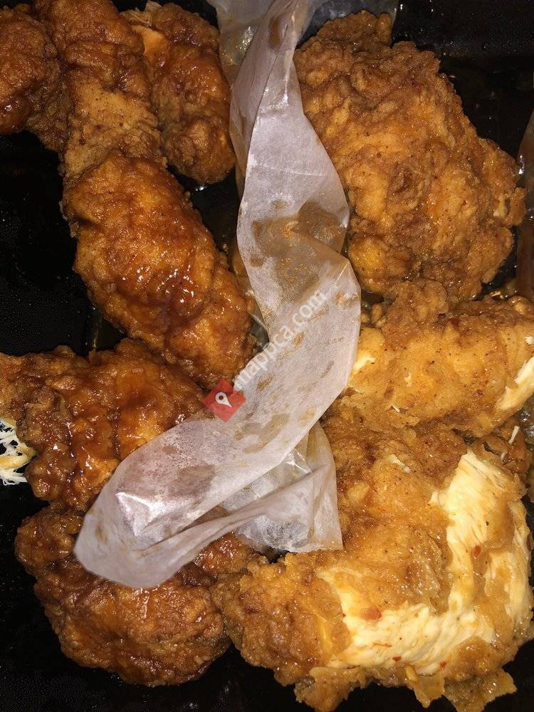 Wings Over Hartford - West
