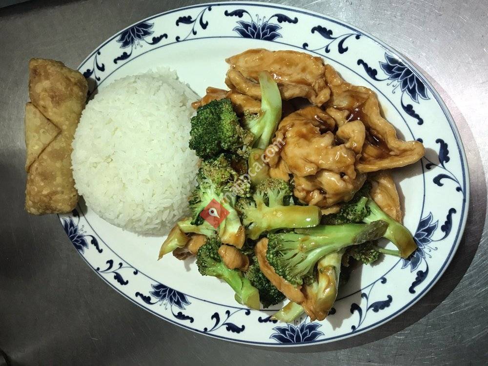 Yi Kitchen